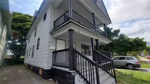170-172 Hollenbeck St, Rochester, NY 14621