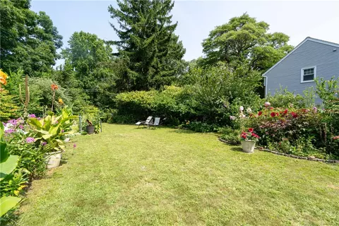 385 Thomas Ave, Irondequoit, NY 14617 photo 47