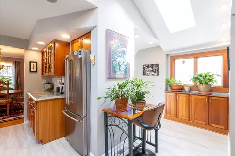 385 Thomas Ave, Irondequoit, NY 14617 photo 20