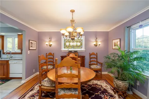 385 Thomas Ave, Irondequoit, NY 14617 photo 26