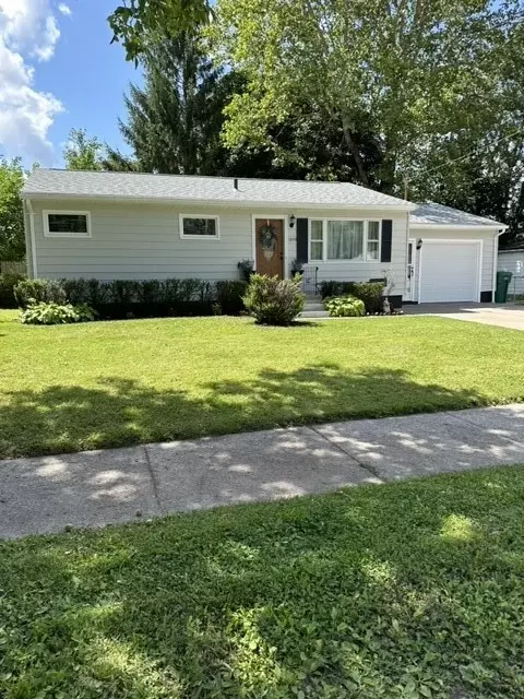 1859 N Goodman St, Irondequoit, NY 14609