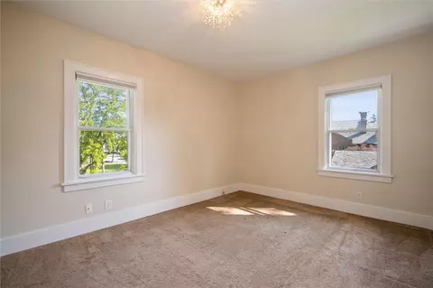 372 Scholfield Rd, Irondequoit, NY 14617 photo 18