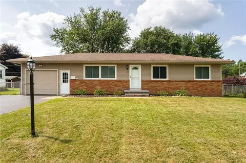 69 Landau Dr, Gates, NY 14606