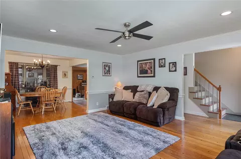 49 Charing Rd, Irondequoit, NY 14617 photo 7