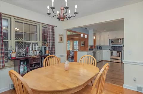 49 Charing Rd, Irondequoit, NY 14617 photo 9