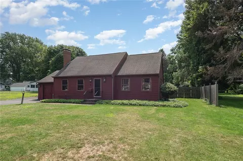 49 Charing Rd, Irondequoit, NY 14617 photo 2