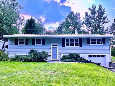 6 Hatfield Ave, Sidney, NY 13838