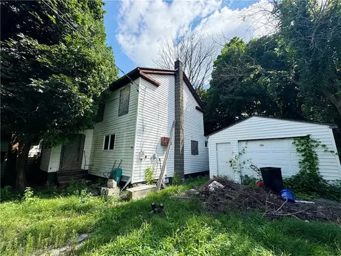 109 Evans St, Batavia, NY 14020