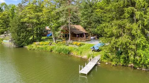 110 Lake Edge Ln, Summit, NY 12175