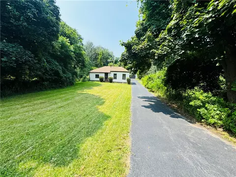3088 Oak Orchard Rd, Gaines, NY 14411