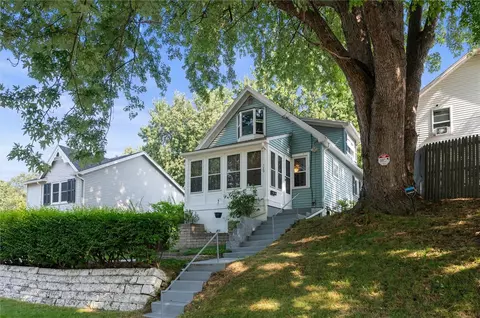 170 Leroy St, Rochester, NY 14612