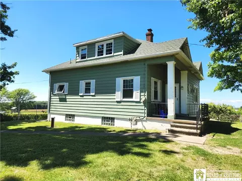 3306 Straight Rd, Arkwright, NY 14063