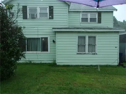 58 Mynderse St, Seneca Falls, NY 13148