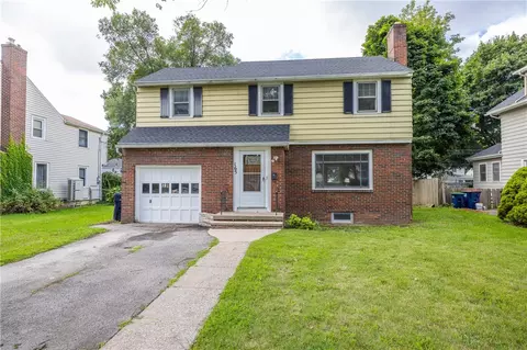 165 Burwell Rd, Irondequoit, NY 14617 photo 2