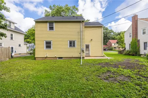 165 Burwell Rd, Irondequoit, NY 14617 photo 6