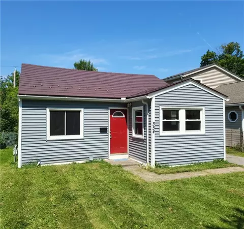354 Brayton Rd, Greece, NY 14616