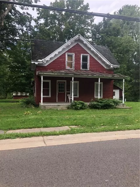6659 South St, Red Creek, NY 13143