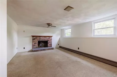 49 Mount Marcy Dr, Irondequoit, NY 14622 photo 13