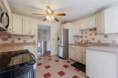 49 Mount Marcy Dr, Irondequoit, NY 14622 photo 8