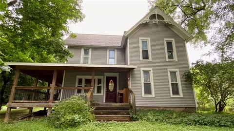 8006 State Route 21, Naples, NY 14512