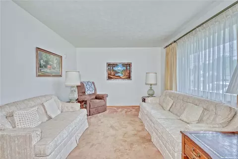 25 Bennett Ave, Irondequoit, NY 14609 photo 13