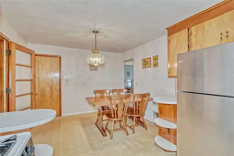 25 Bennett Ave, Irondequoit, NY 14609 photo 9