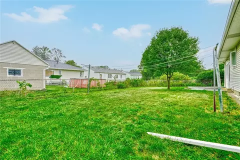 25 Bennett Ave, Irondequoit, NY 14609 photo 37