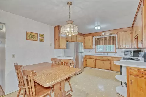 25 Bennett Ave, Irondequoit, NY 14609 photo 6
