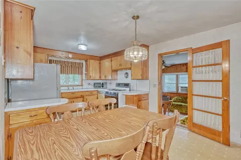 25 Bennett Ave, Irondequoit, NY 14609 photo 8