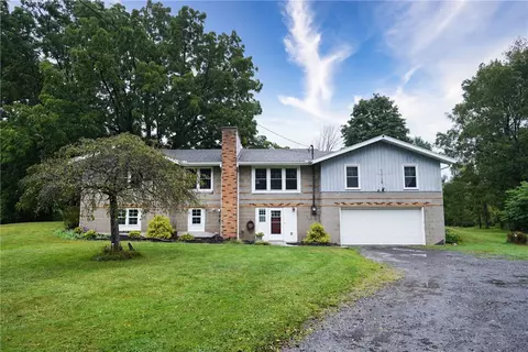 5396 Lake Rd S, Sweden, NY 14420