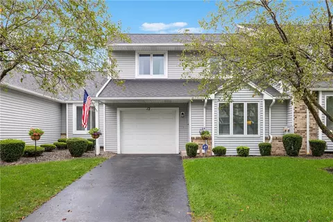 12 Nouveau Pl, Perinton, NY 14450