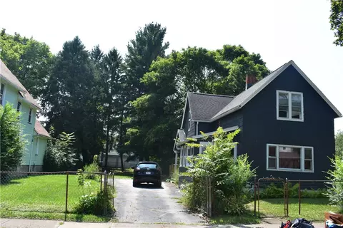 281 Champlain St, Rochester, NY 14608