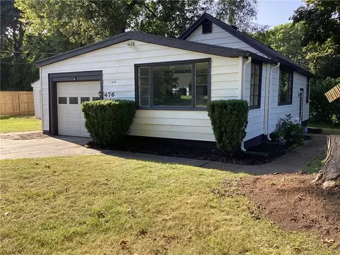 476 Lake View Ter, Webster, NY 14580