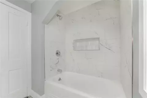 75 Wyndale Rd, Irondequoit, NY 14617 photo 39