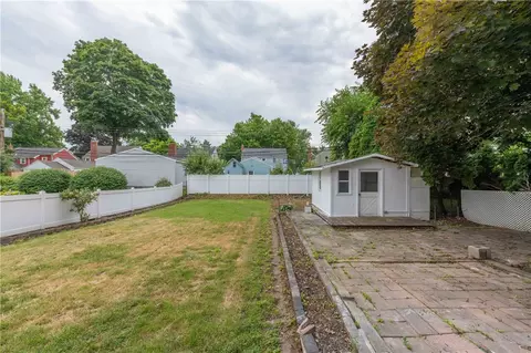 75 Wyndale Rd, Irondequoit, NY 14617 photo 45