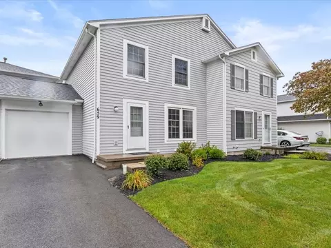 659 Neros Run, Webster, NY 14580