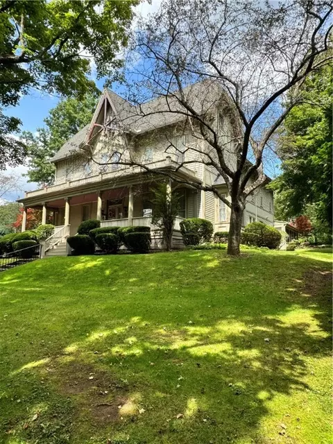 916 W Main St, Smethport, PA 16749