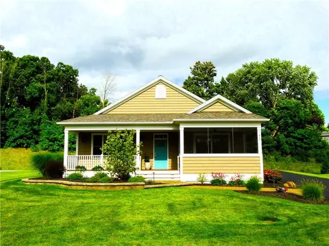 1457 Whitney Rd E, Perinton, NY 14450
