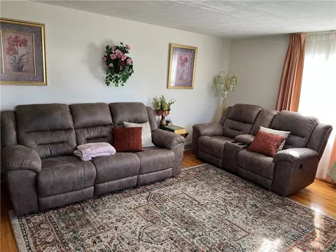 43 Rudman Rd, Irondequoit, NY 14622 photo 8