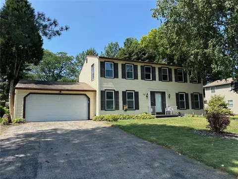 115 Orchard Creek Cir, Greece, NY 14612
