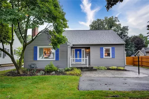 119 Thomas Ave, Irondequoit, NY 14617