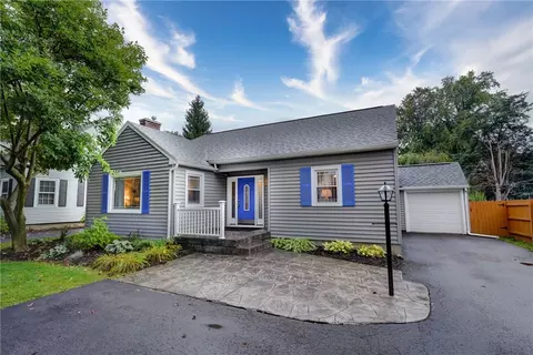 119 Thomas Ave, Irondequoit, NY 14617 photo 3