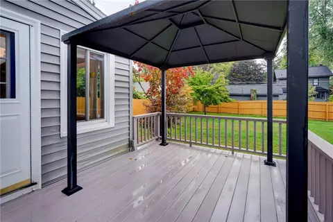 119 Thomas Ave, Irondequoit, NY 14617 photo 38