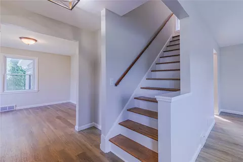 381 Noridge Dr, Irondequoit, NY 14622 photo 10