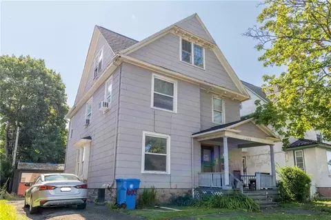 1605 E Main St, Rochester, NY 14609
