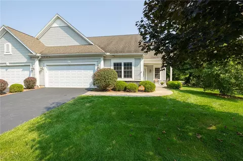 76 Waterworks Dr, East Rochester, NY 14445