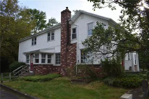 1555 Whitney Rd E, Perinton, NY 14450