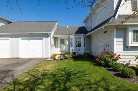626 Zachary Way, Webster, NY 14580