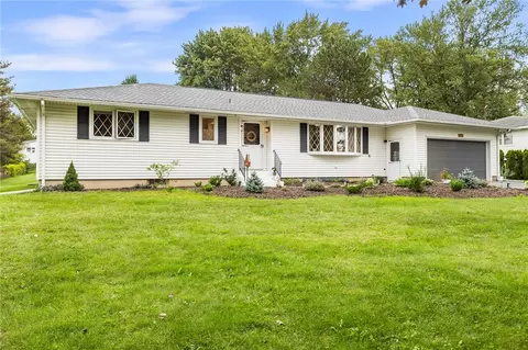6513 Kermit Ln, East Syracuse, NY 13057