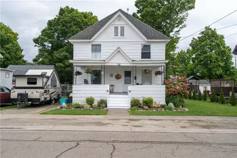 202 Hamilton St, Wayland, NY 14572